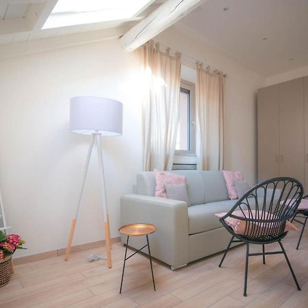 Comonfive Apartments エクステリア 写真