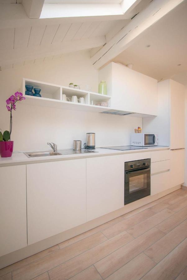 Comonfive Apartments エクステリア 写真
